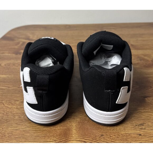 DC Court Graffik Low Top Skate boy's Shoe Sneaker, Black/White, 5 US Big Kid - Picture 5 of 9